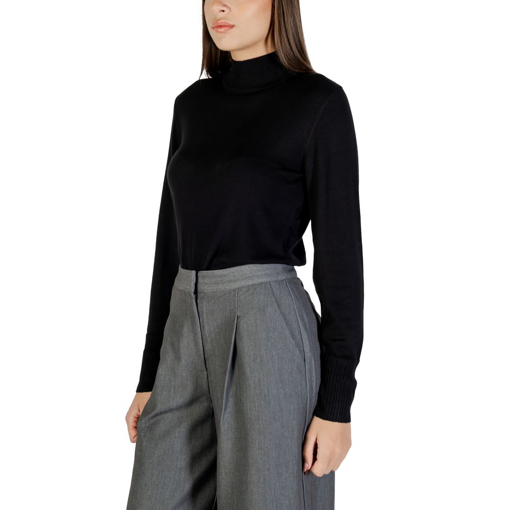 ICHI Black Viscose Turtleneck Sweater