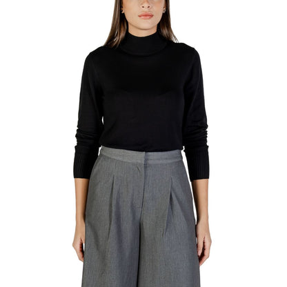 ICHI Black Viscose Turtleneck Sweater