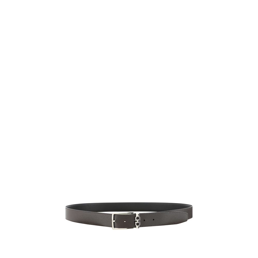 Ferragamo Black Leather Regular Belt: Versatile Elegance