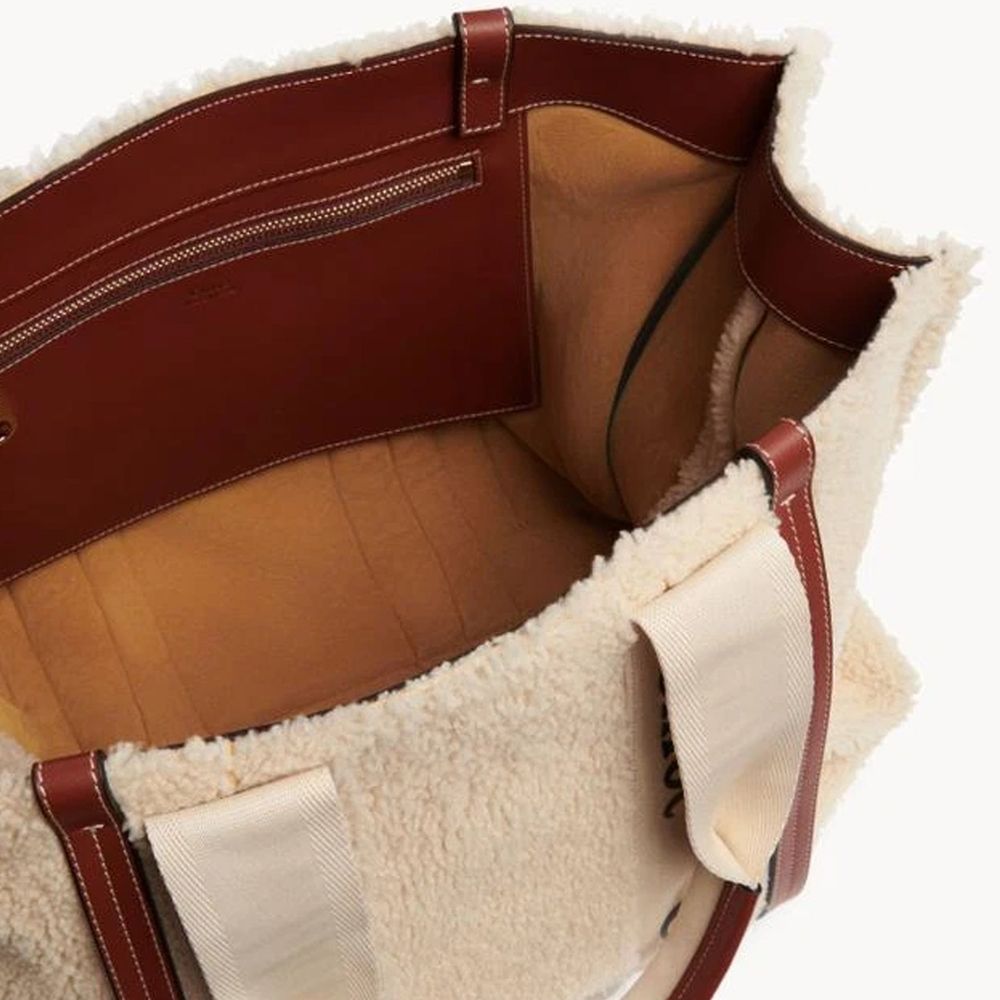 Chloé Beige Lamb Fur Tote Bag - Effortless Elegance Reimagined