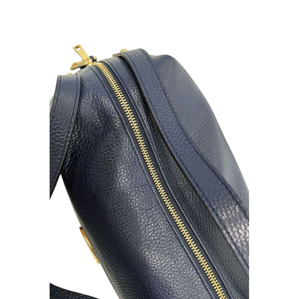 Baldinini Trend Blue Cowhide Clutch Bag: Stylish Versatility Redefined