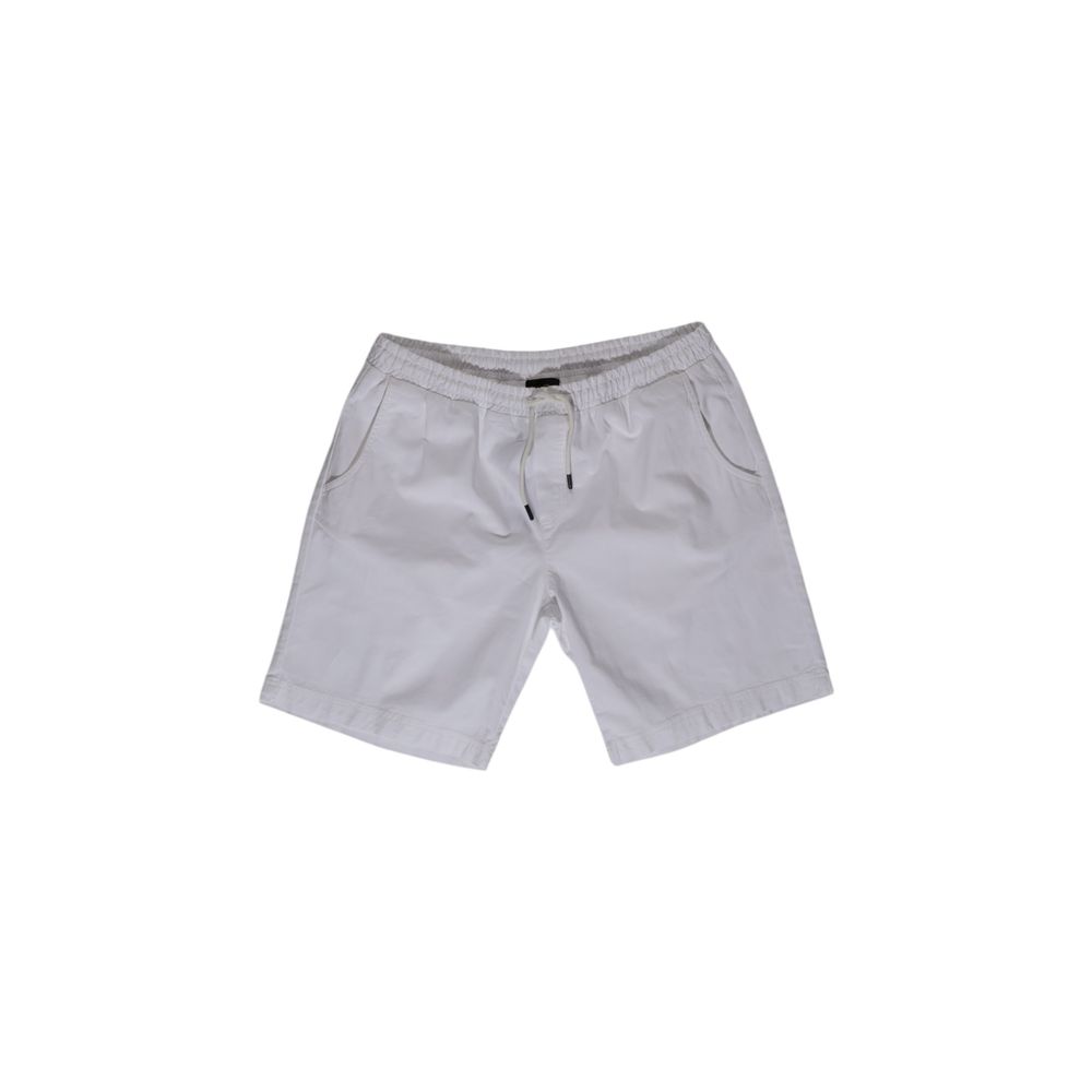 Refrigiwear White Cotton Bermuda Shorts GA9103P56000