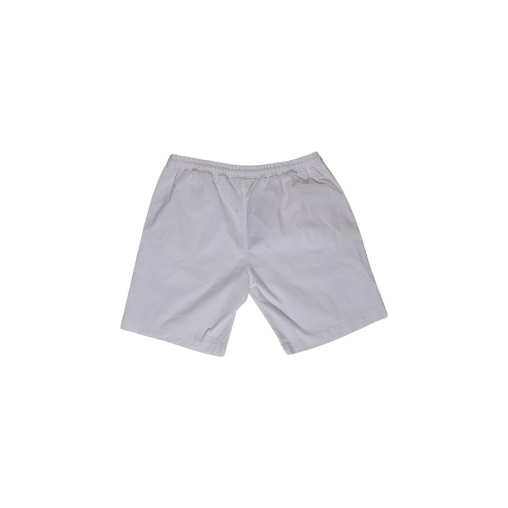 Refrigiwear White Cotton Bermuda Shorts GA9103P56000