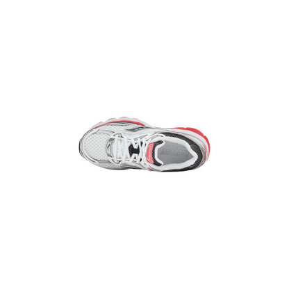 Saucony Progrid Omni 9 Running Shoes in White & Red