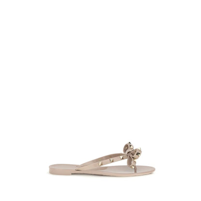 Valentino Garavani Nude Pink Beige Rockstud Flip-Flop Sandals