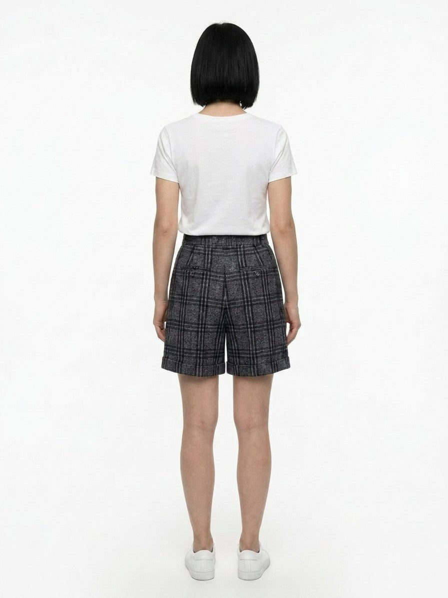 Dolce & Gabbana Gray Cotton Shorts for Women - IT38|XS
