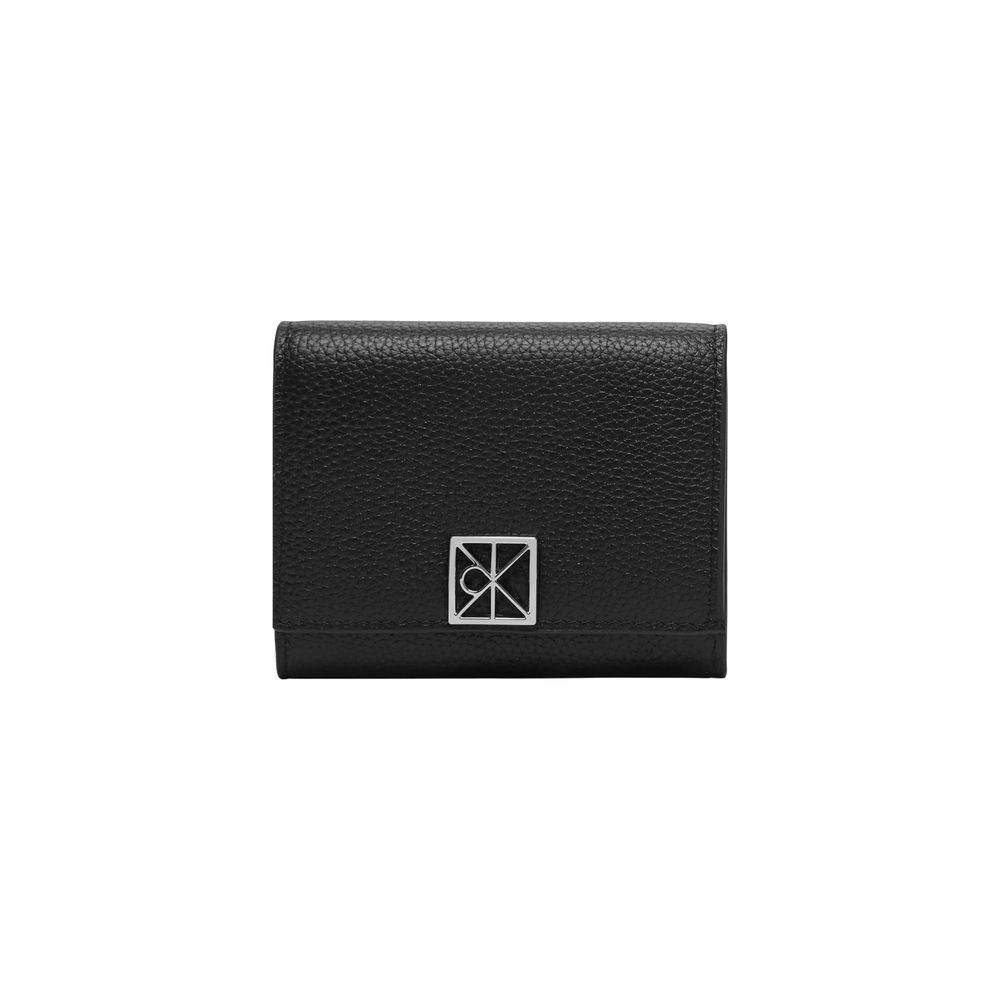 Calvin Klein Black Leather Wallet - EMBLEM HW PEBBLE TRIFOLD W/ZIP LV04F1128G