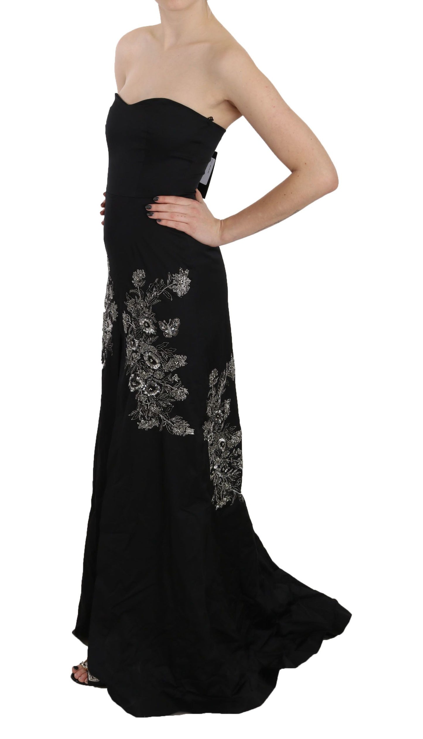  - Enchanting Black Maxi Flare Dress