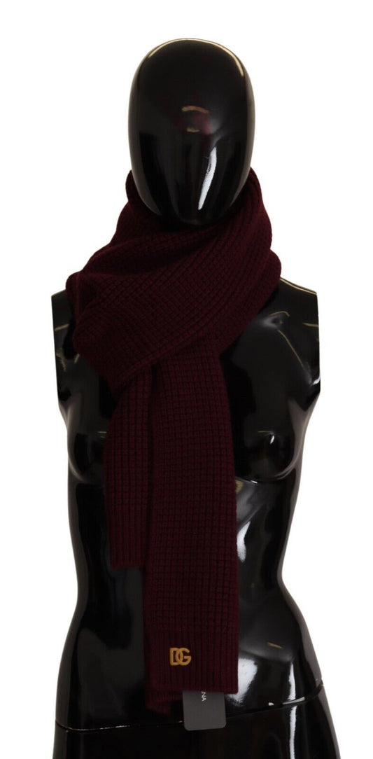  - Elegant Cashmere Knit Scarf in Dark Red