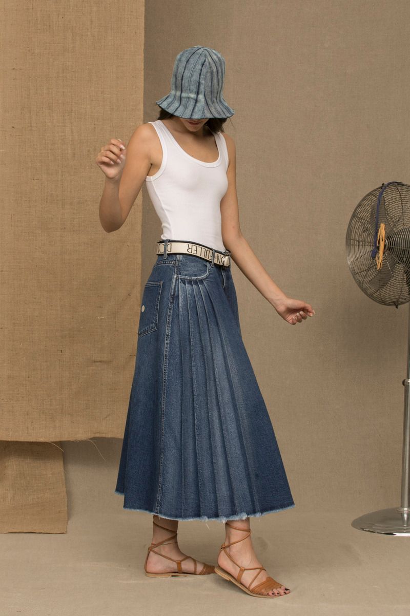  - Chic Blue Denim Pleated Skirt