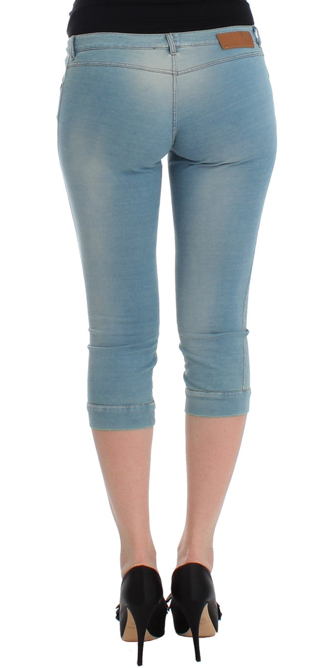  - Elegant Light Blue Capri Jeans