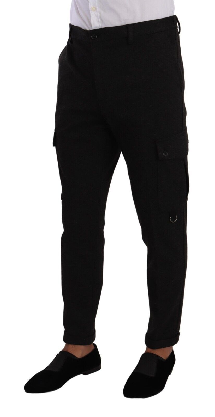  - Sleek Skinny Cargo Pants in Timeless Black