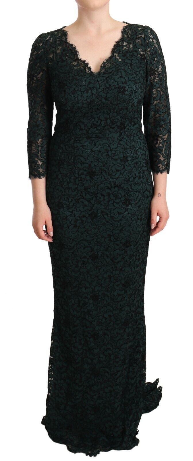  - Elegant Lace Floor-Length V-Neck Dress