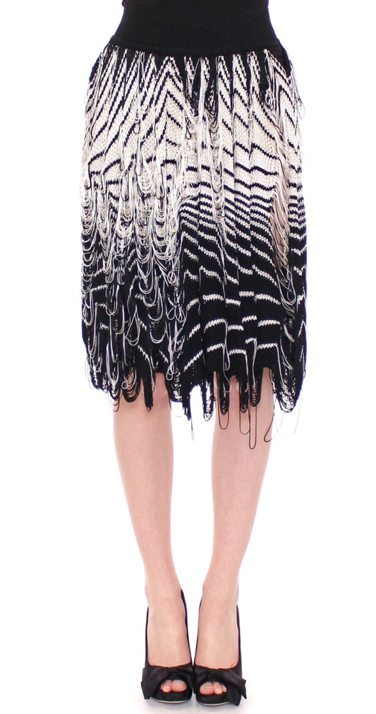  - Chic Black & White Knitted Skirt