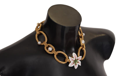  - Elegant Gold Lilly Flower Pendant Necklace