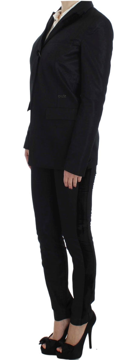  - Elegant Three-Piece Black Pants Suit