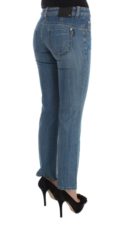 Chic Slim Fit Blue Jeans for the Modern Woman - The Luxe Alliance