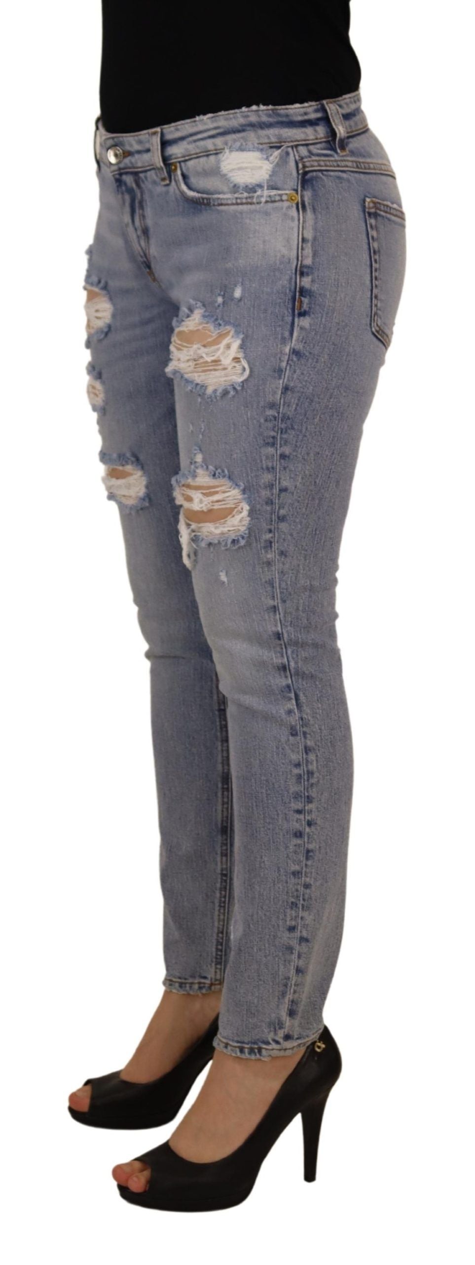  - Elegant Skinny Fit Denim for Sophisticated Style