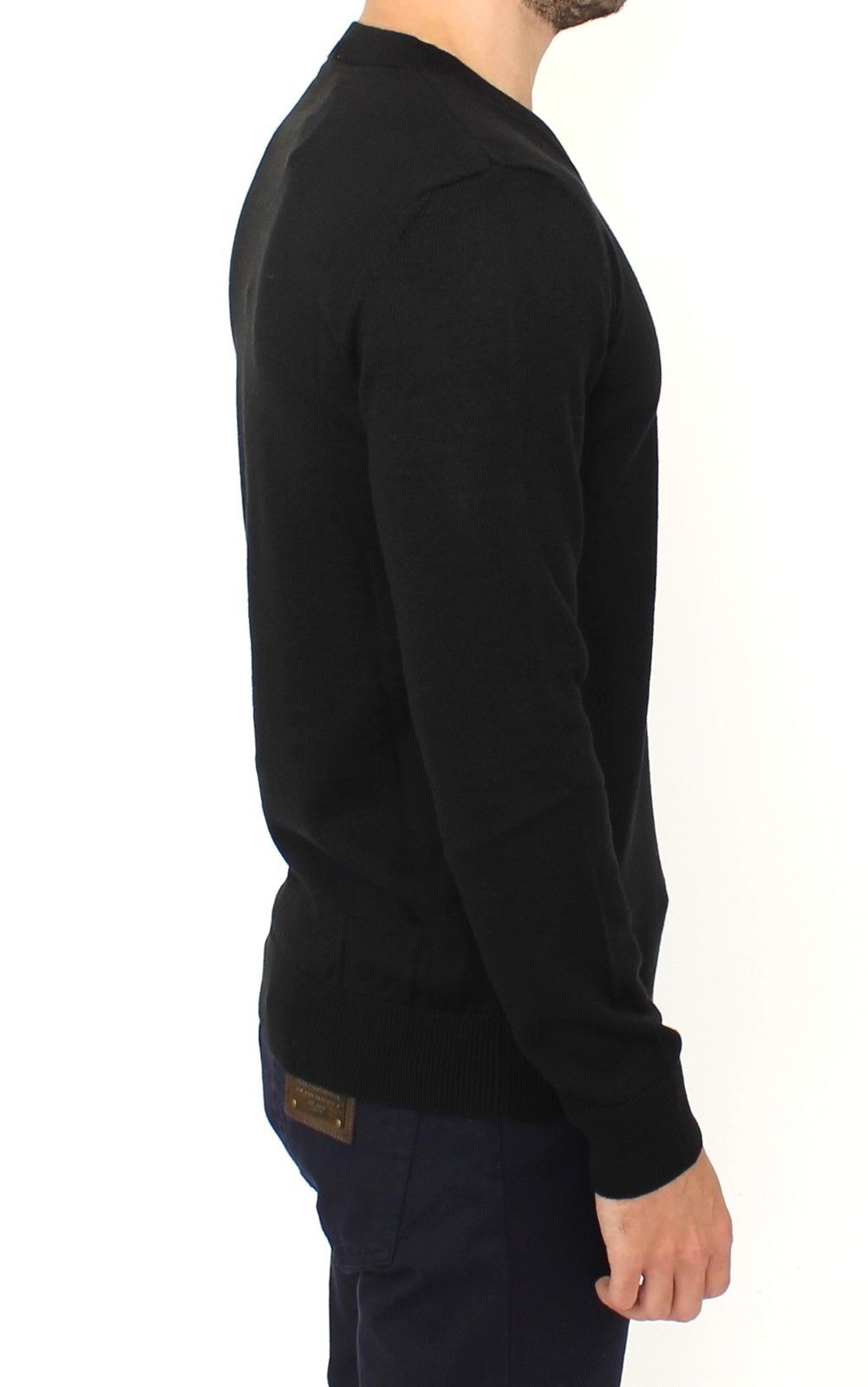  - Elegant Black V-Neck Wool Blend Sweater