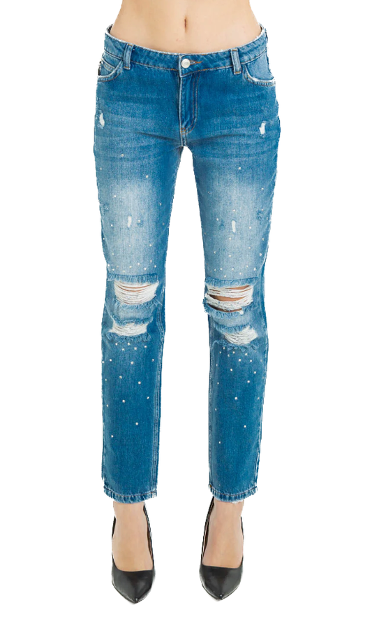  - Chic Distressed Straight Leg Jeans