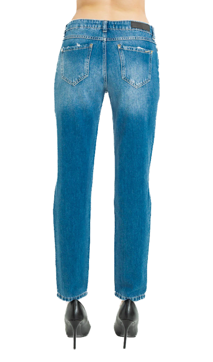  - Chic Distressed Straight Leg Jeans