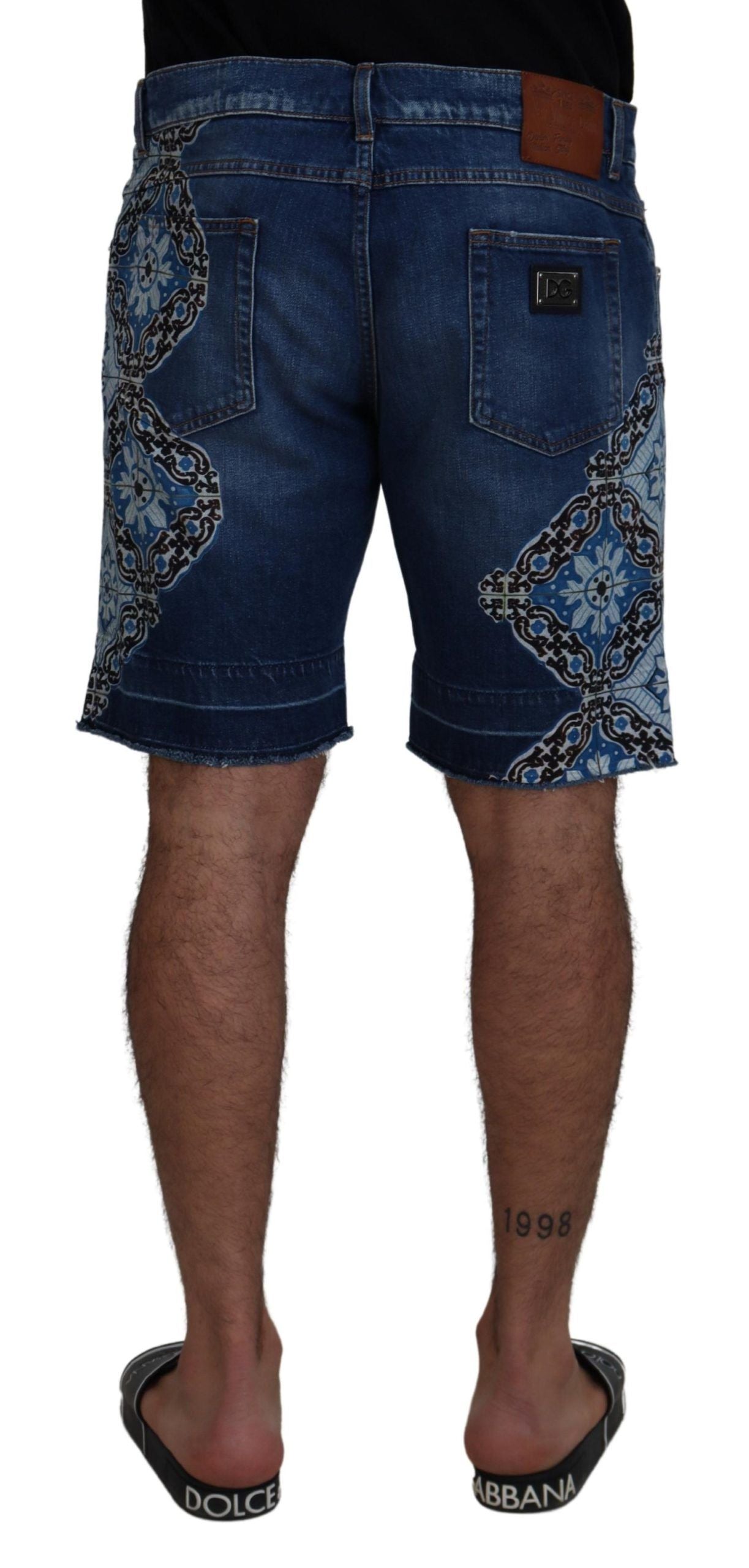  - Elegant Slim Fit Denim Shorts