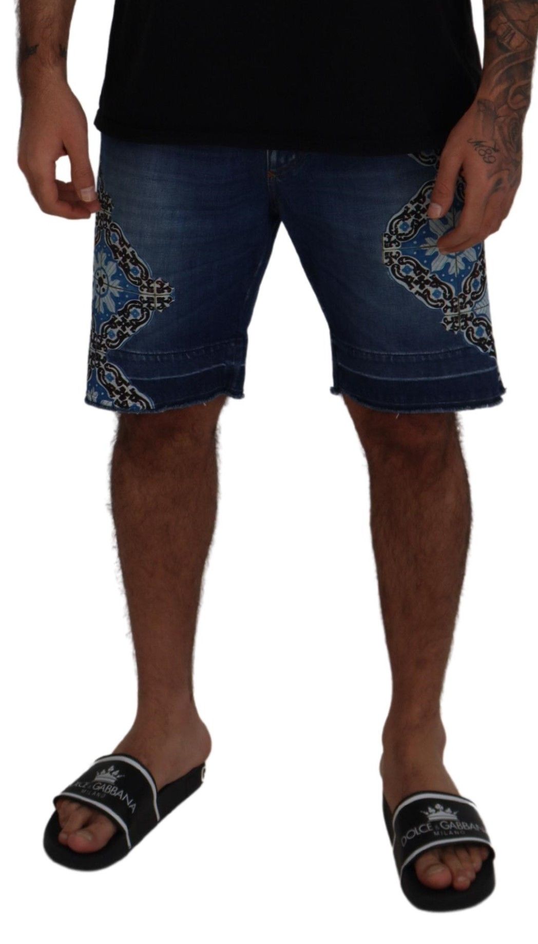  - Elegant Slim Fit Denim Shorts