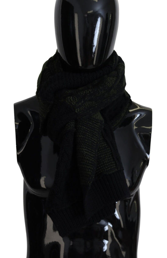  - Elegant Wool Scarf in Black & Green