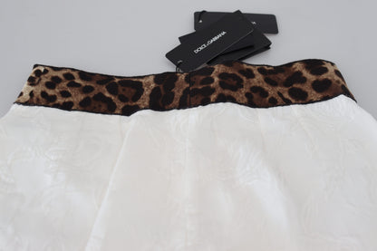  - Elegant Leopard Print Pants for Sophisticated Style