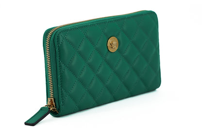  - Elegant Quilted Leather Zip Wallet