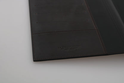  - Elegant Leather Passport Wallet - Sleek Travel Essential