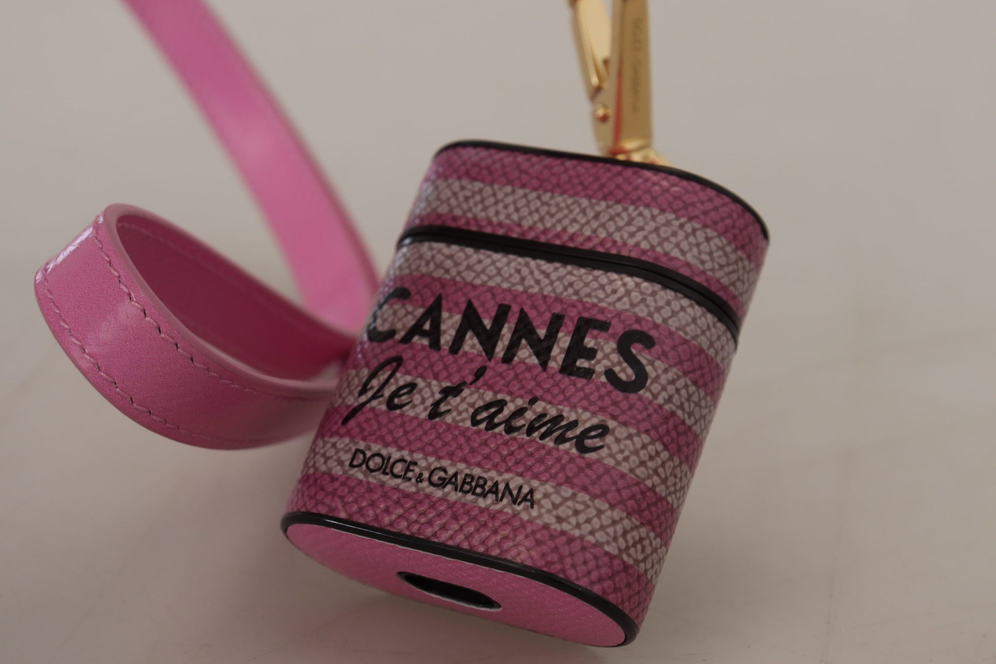 Cannes Je t'aime Leather AirPods Case in Pink