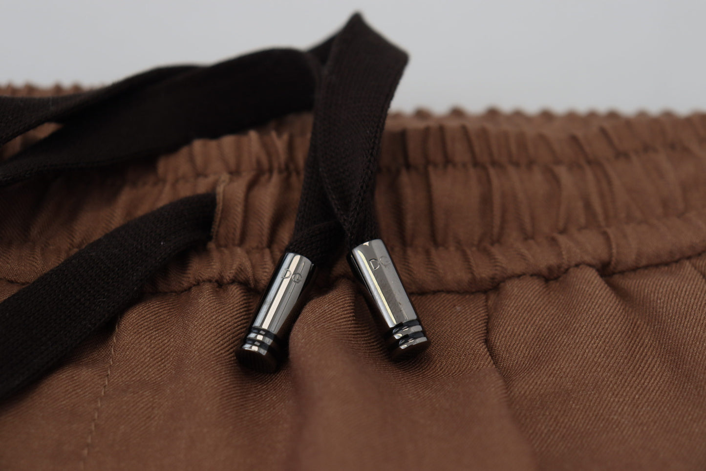  - Chic Brown Cashmere-Silk Jogger Pants