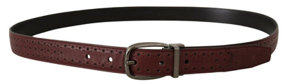  - Elegant Leather Belt with Metal Buckle