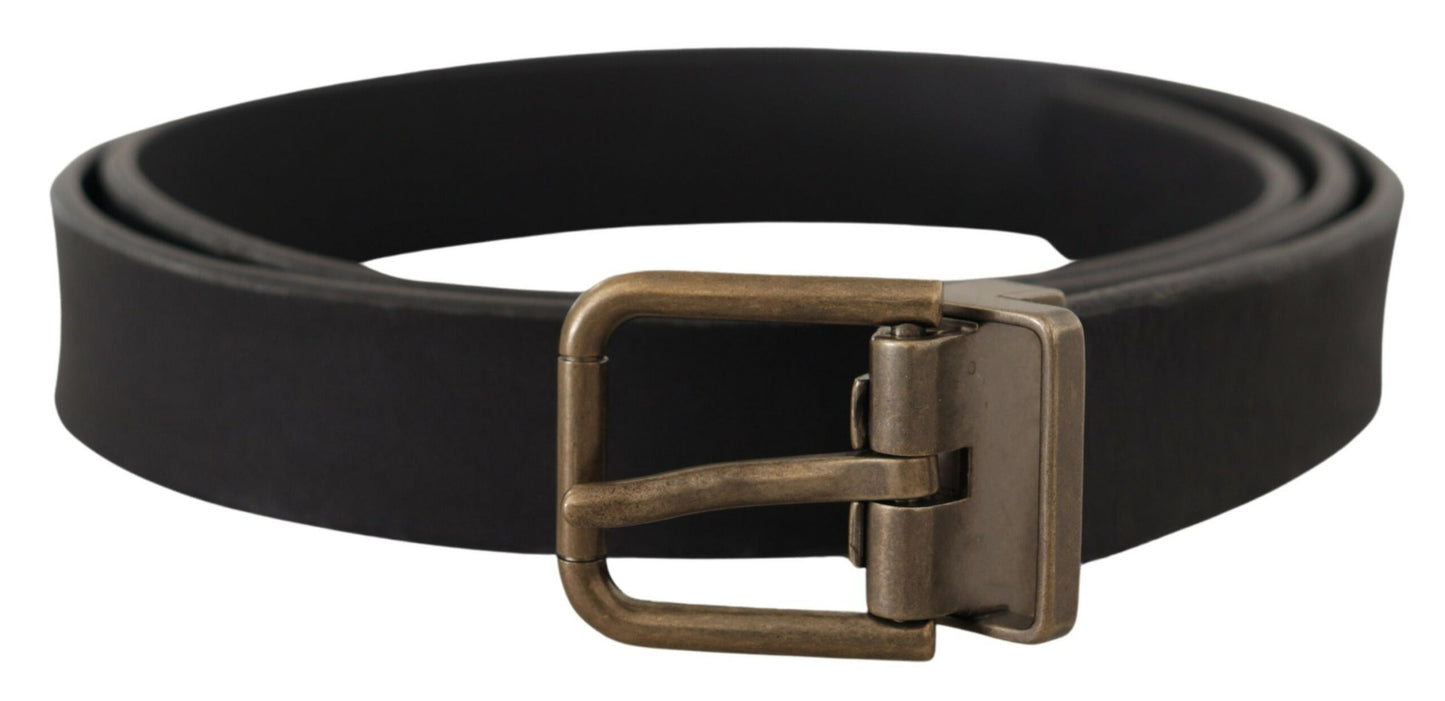  - Elegant Black Leather Belt with Vintage Metal Buckle