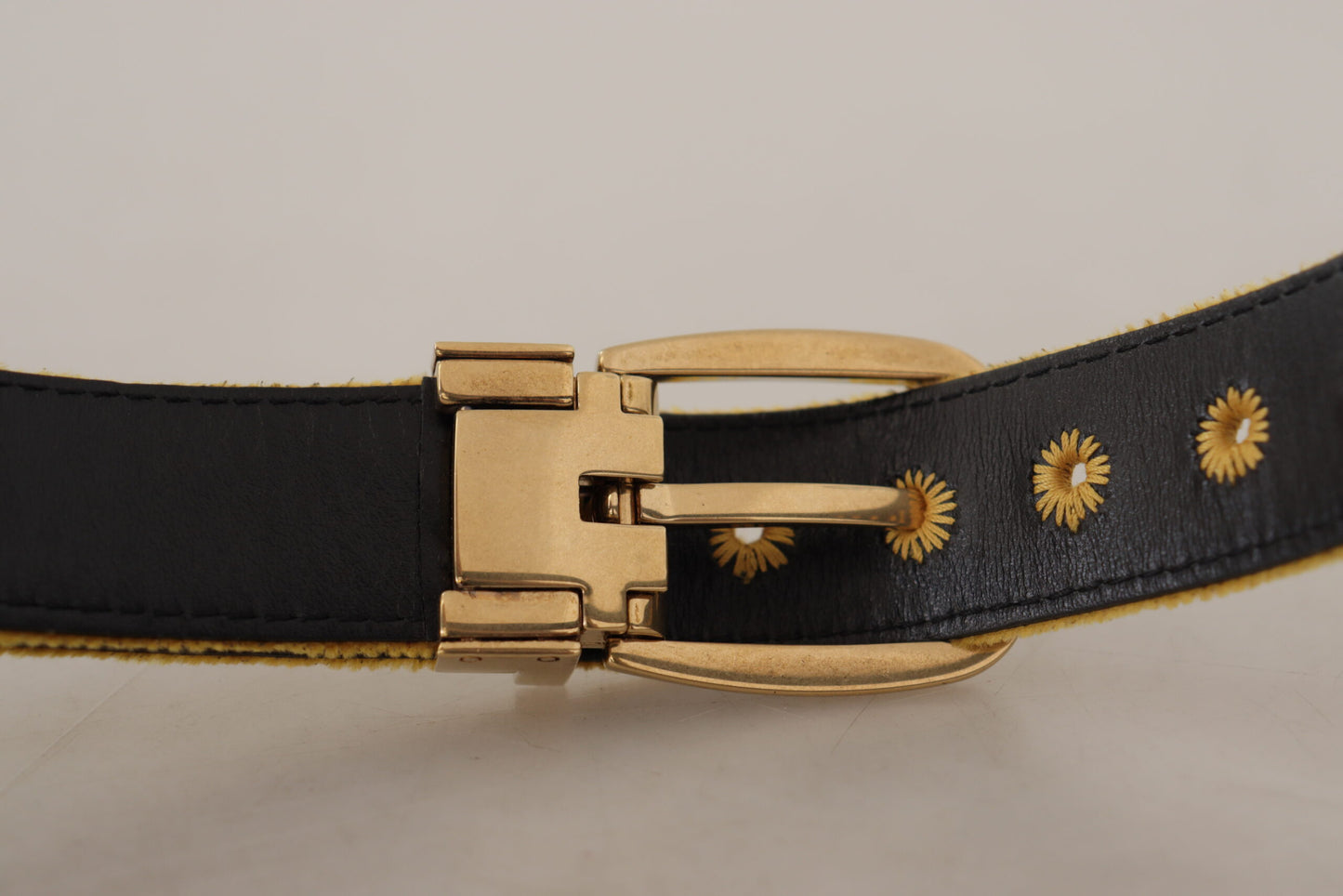  - Elegant Velvet Gold Buckle Women's Belt