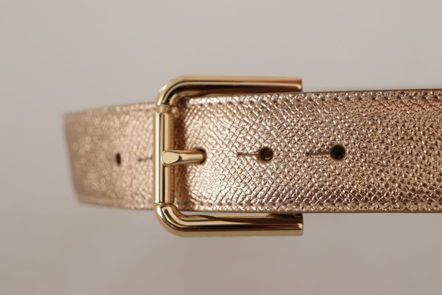 Chic Rose Gold Leather Belt with Logo Buckle - The Luxe Alliance