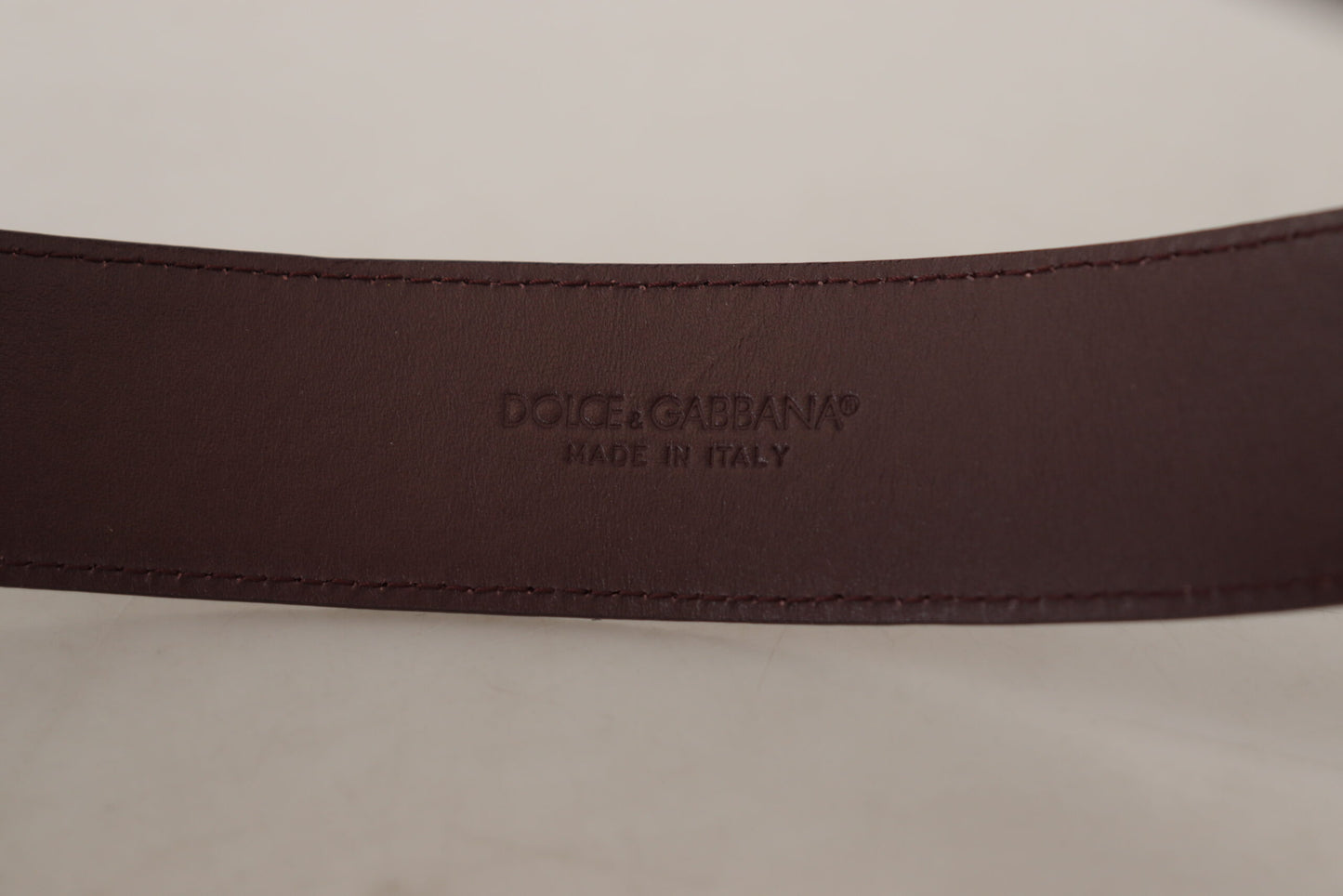  - Elegant Maroon Leather Belt with Engraved Buckle