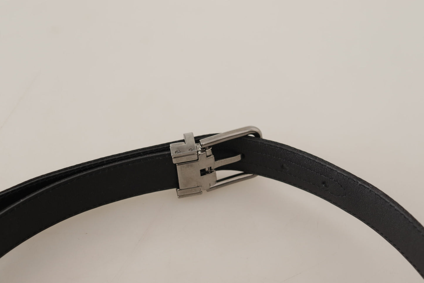  - Elegant Black Canvas & Leather Belt