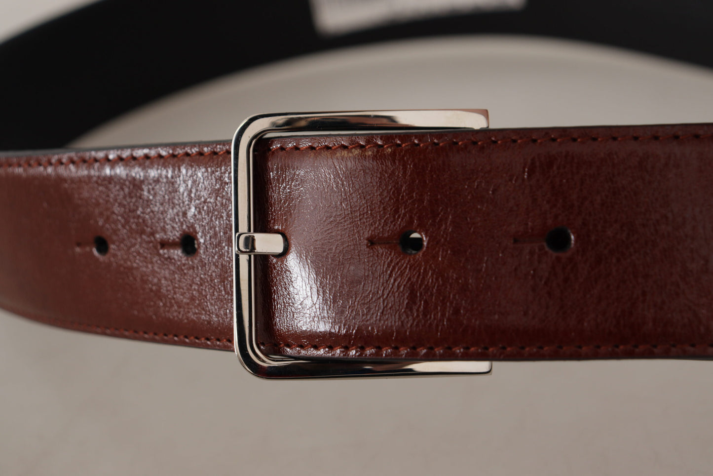  - Elegant Leather Belt with Engraved Buckle