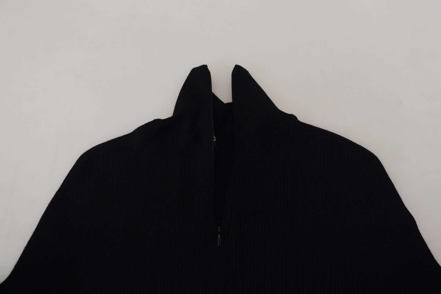  - Elegant Black Wool Half Zip Turtleneck Sweater