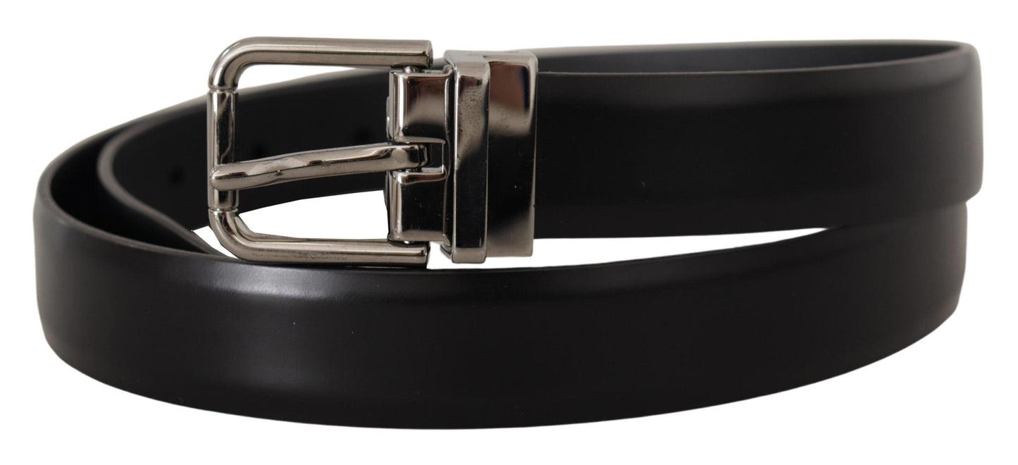  - Elegant Black Leather Belt with Metal Buckle