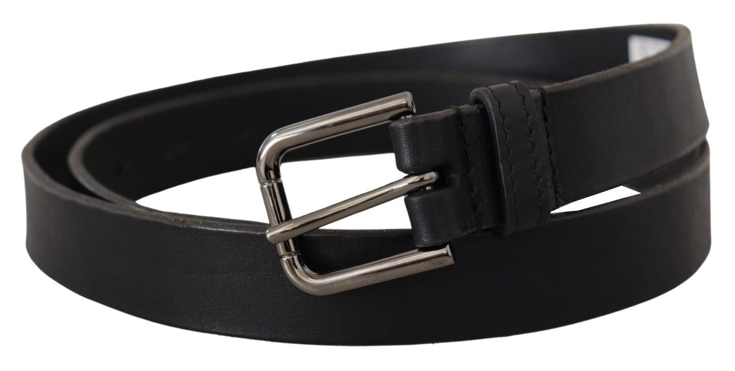  - Elegant Black Leather Belt with Metal Buckle