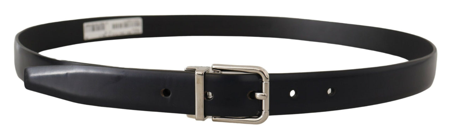  - Elegant Leather Belt with Metal Buckle