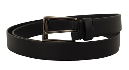  - Elegant Black Leather Belt with Metal Buckle