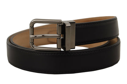  - Sleek Black Leather Belt with Metal Buckle