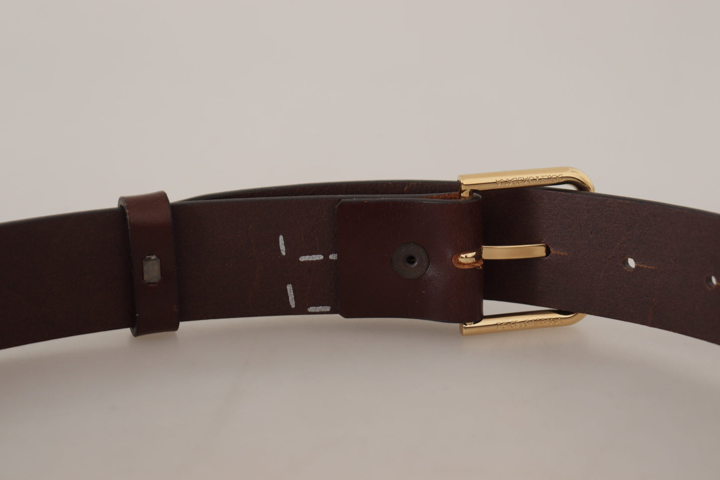  - Elegant Dark Brown Leather Belt