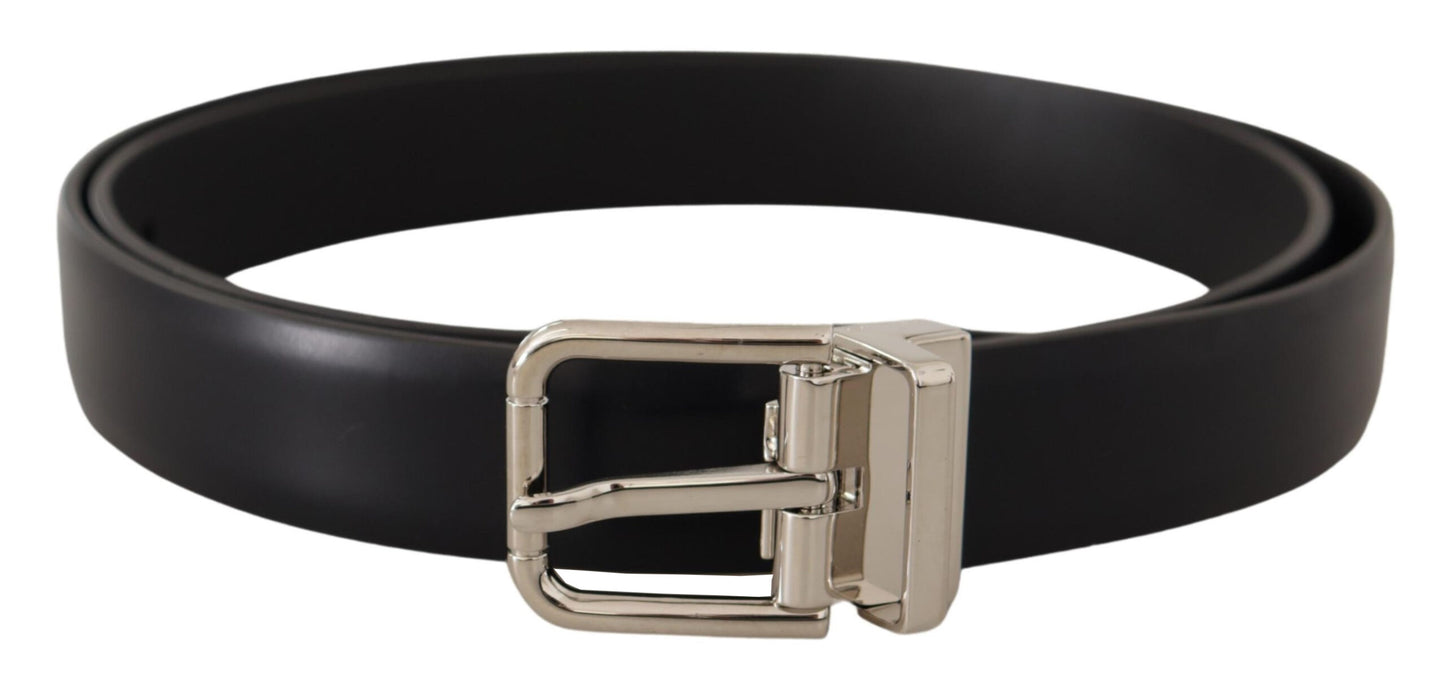  - Elegant Black Leather Belt with Metal Buckle