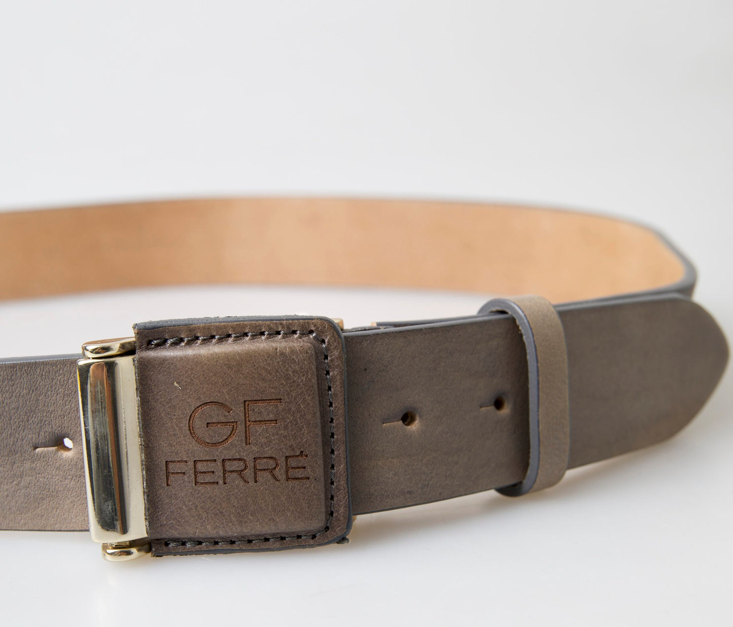  - Elegant Leather Fashion Belt with Engraved Buckle