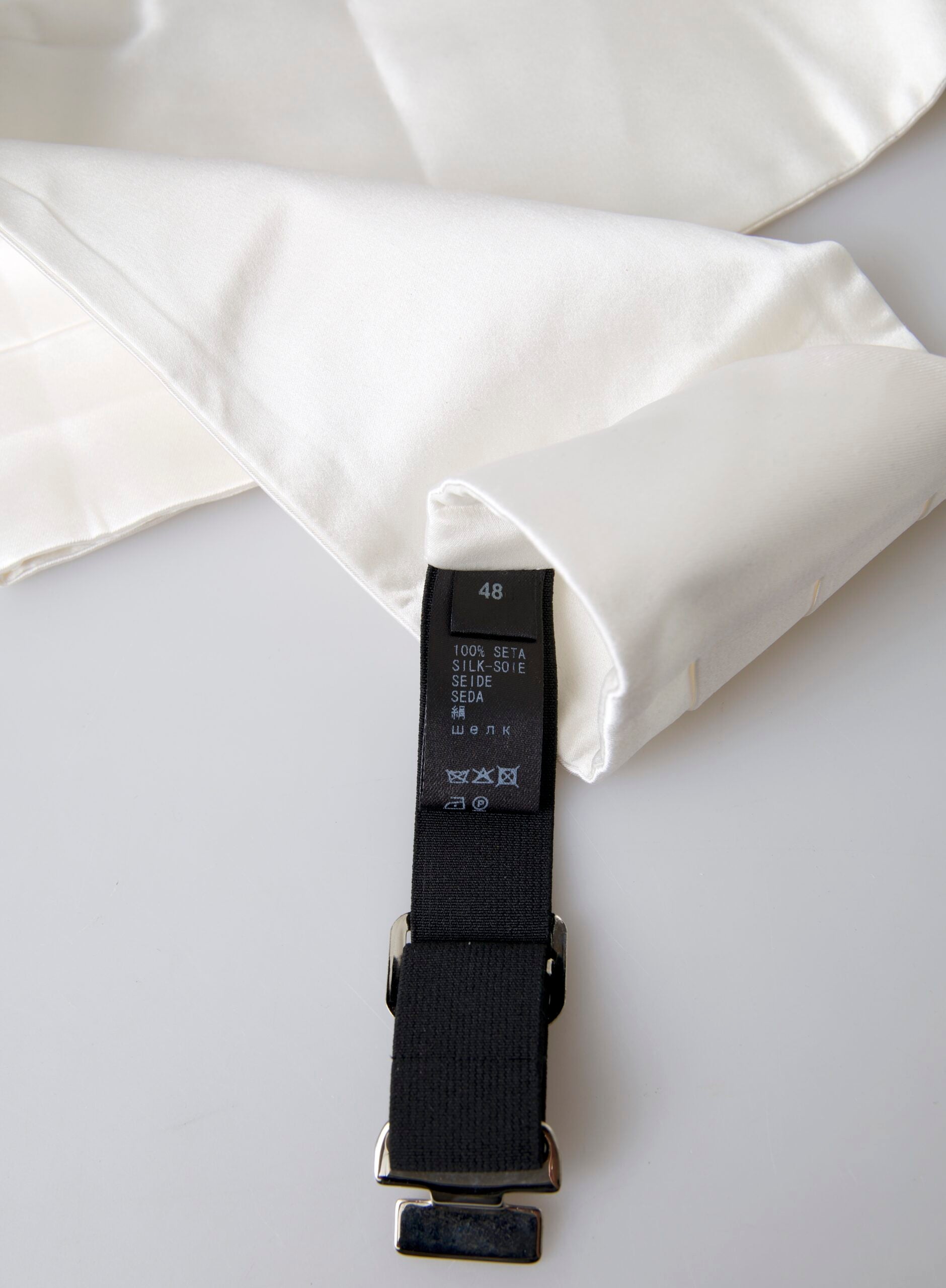 Elegant White Silk Cummerbund by Dolce & Gabbana